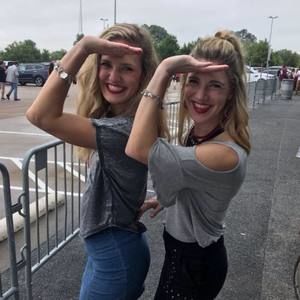 Meet your Posher, Bailey